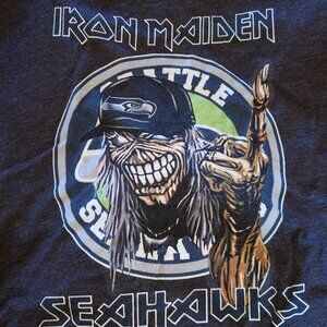 Iron Maiden Seattle Seahawks grey v-neck short-sleeve shirt - Large Heather grey